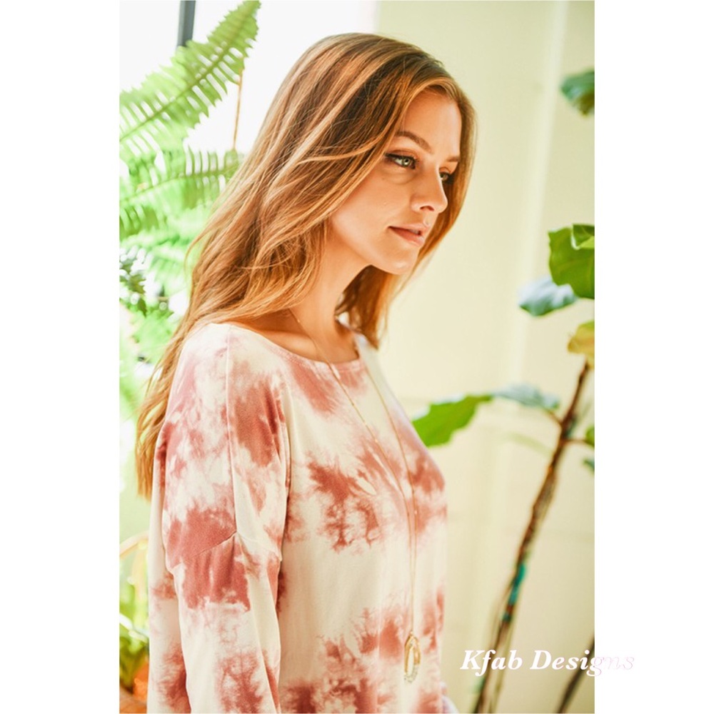❤️LAST 2! Wine Long Sleeve Tie Dye Boat Neck Top! - Picture 5 of 6